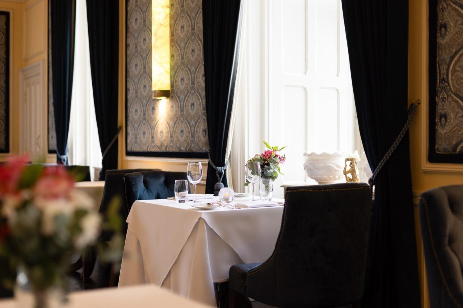 Kilkea Castle Hotel Eksteriør billede