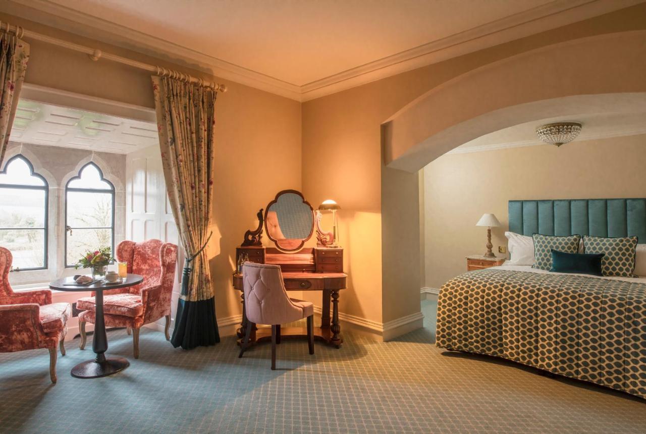 Kilkea Castle Hotel Eksteriør billede